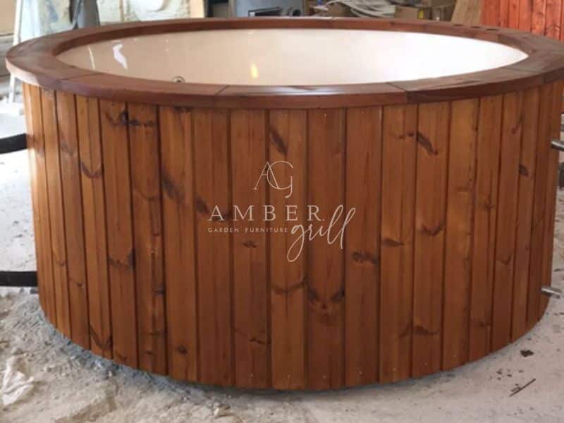 Top Quality Hot Tubs, Saunas, BBQ Grill Cabins