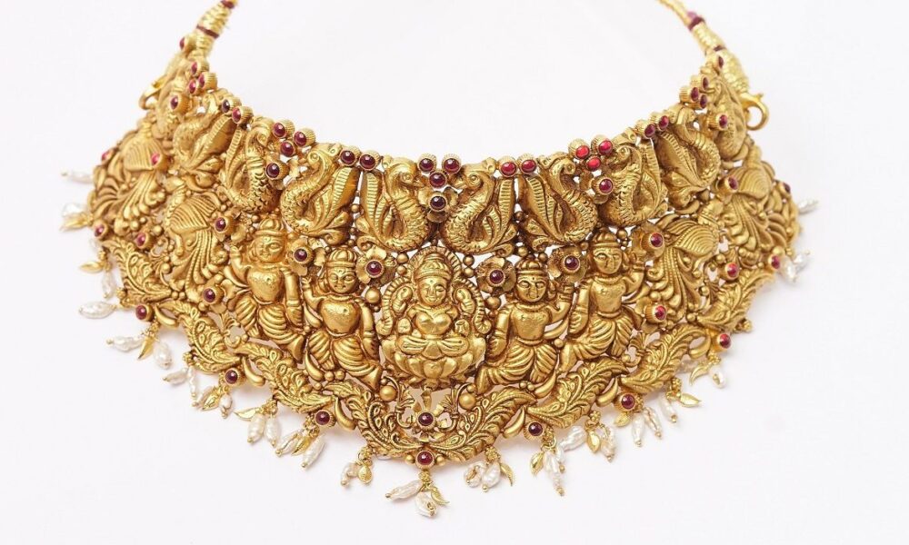 Unveiling the Best Destinations for Indian Jewellery UK A Fusion of