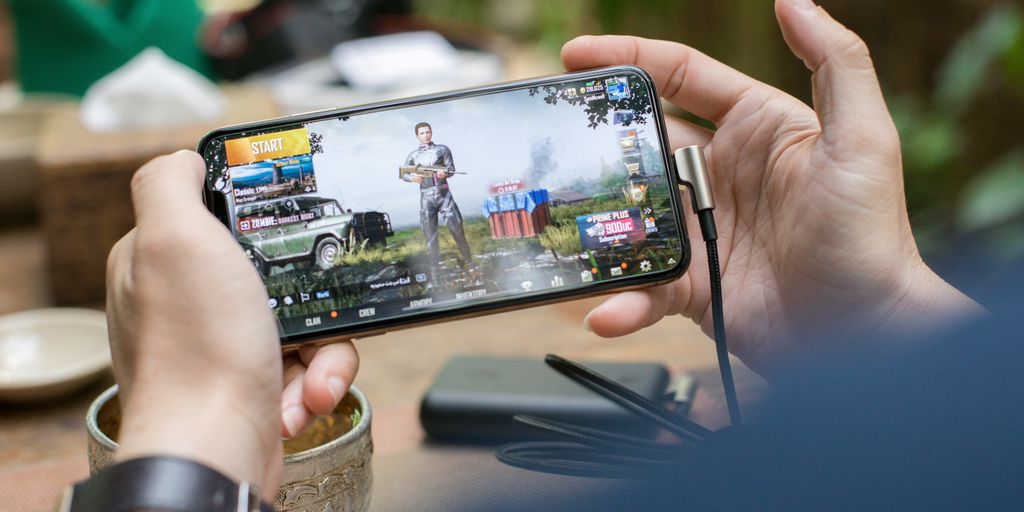 person playing PUBG mobile