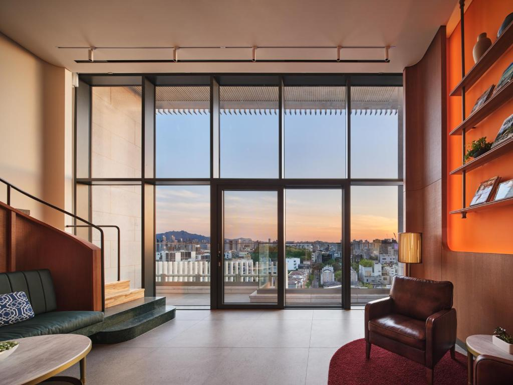 Luxury Hotels