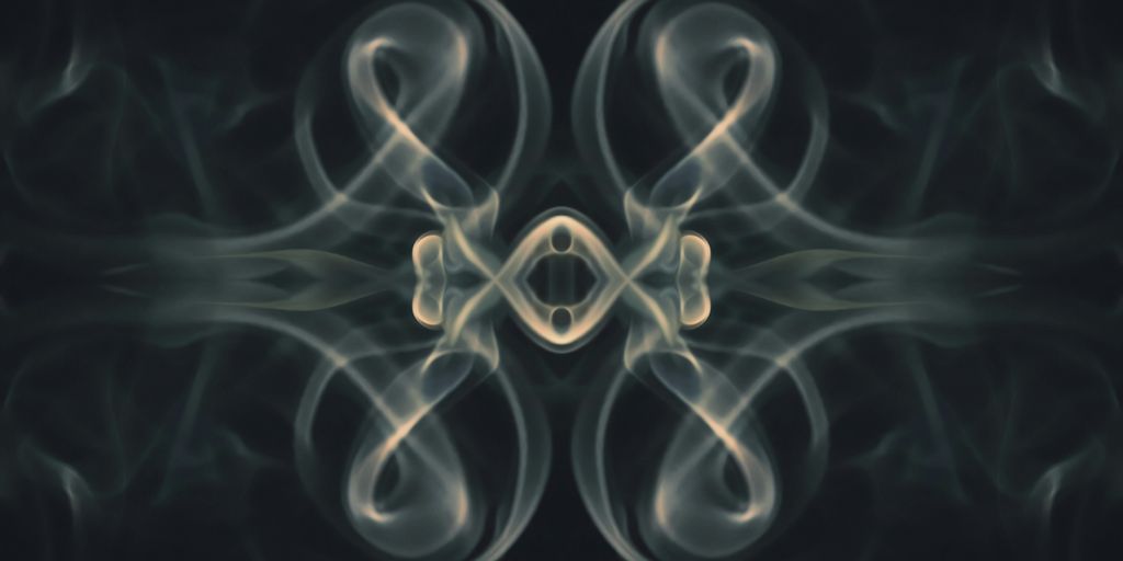 a picture of smoke with a black background
