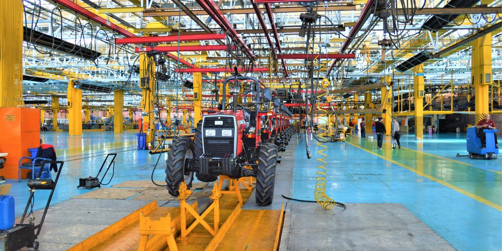 a factory filled with lots of machines and machinery