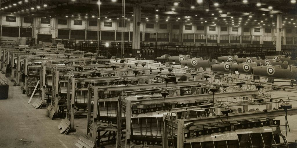 grayscale photo of a factory