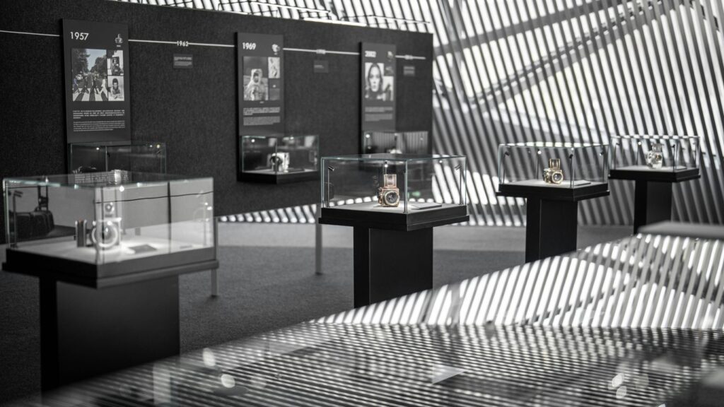 A black and white photo of a museum
