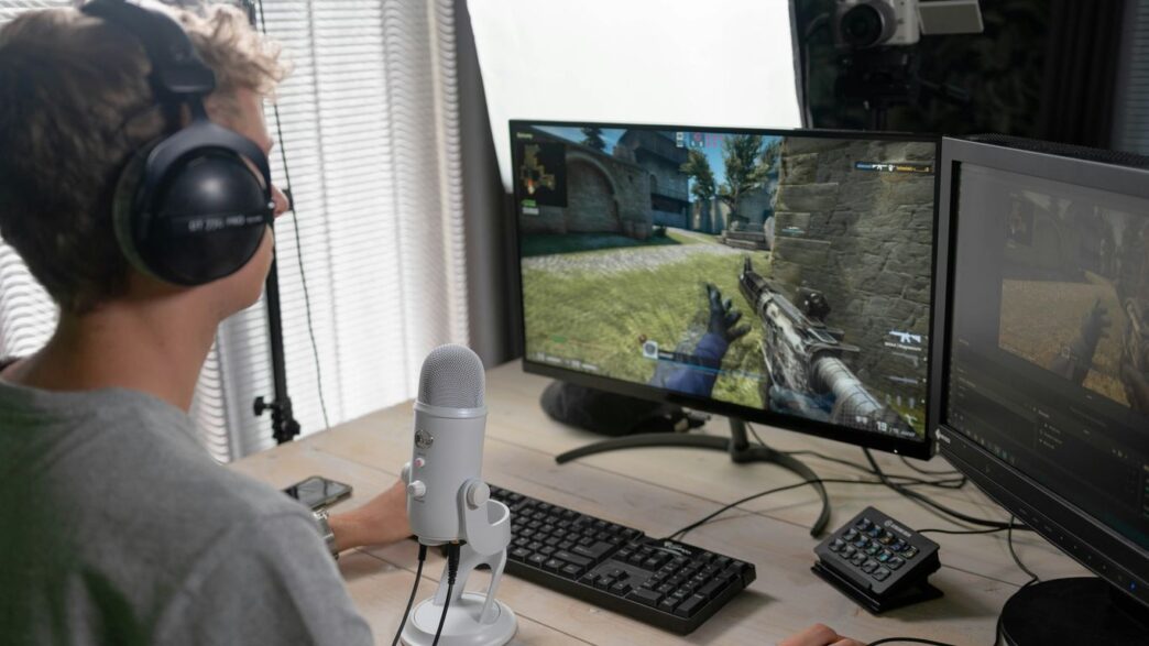 black flat screen computer monitor