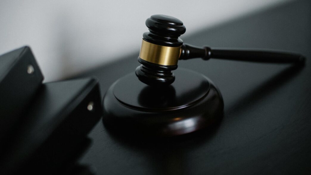 gavel
