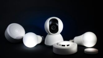 a group of lights that are on a table