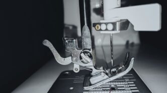 gray sewing machine sewing machine