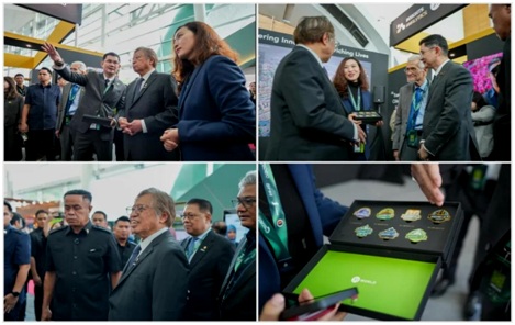 51WORLD Exhibition Booth