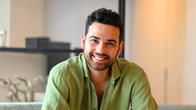 Omri Hurwitz Sets a New Benchmark for PR Leadership in Israel’s AI-Focused Economy