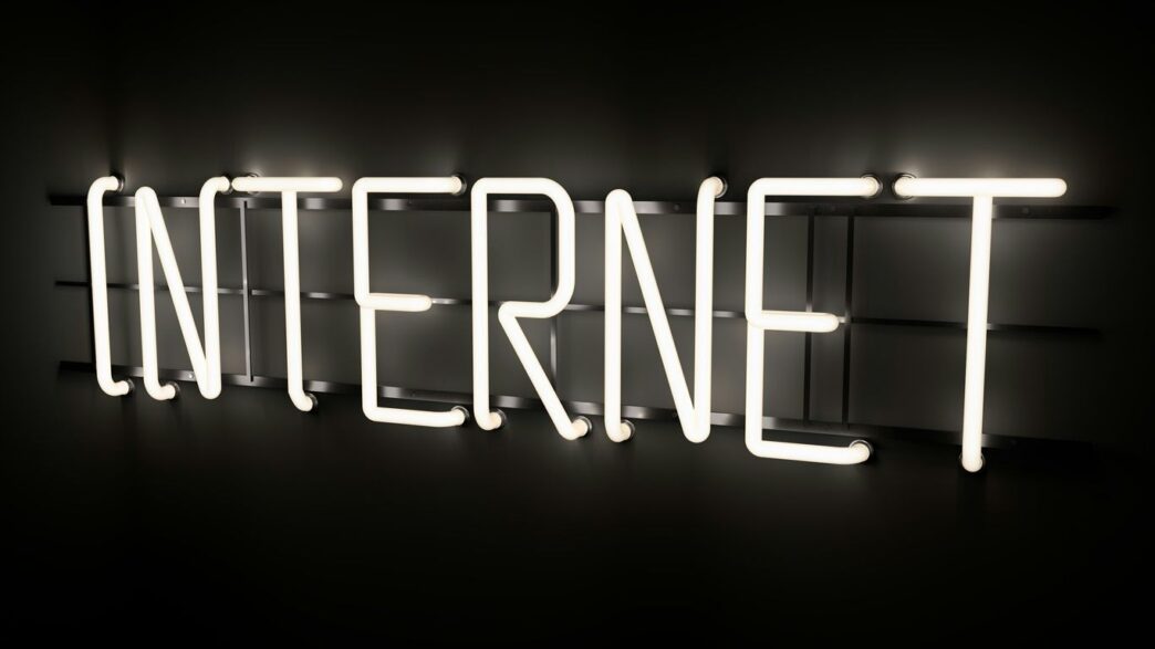 internet neon light sigange