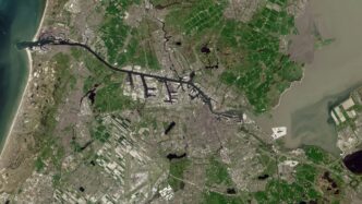 live satellite map