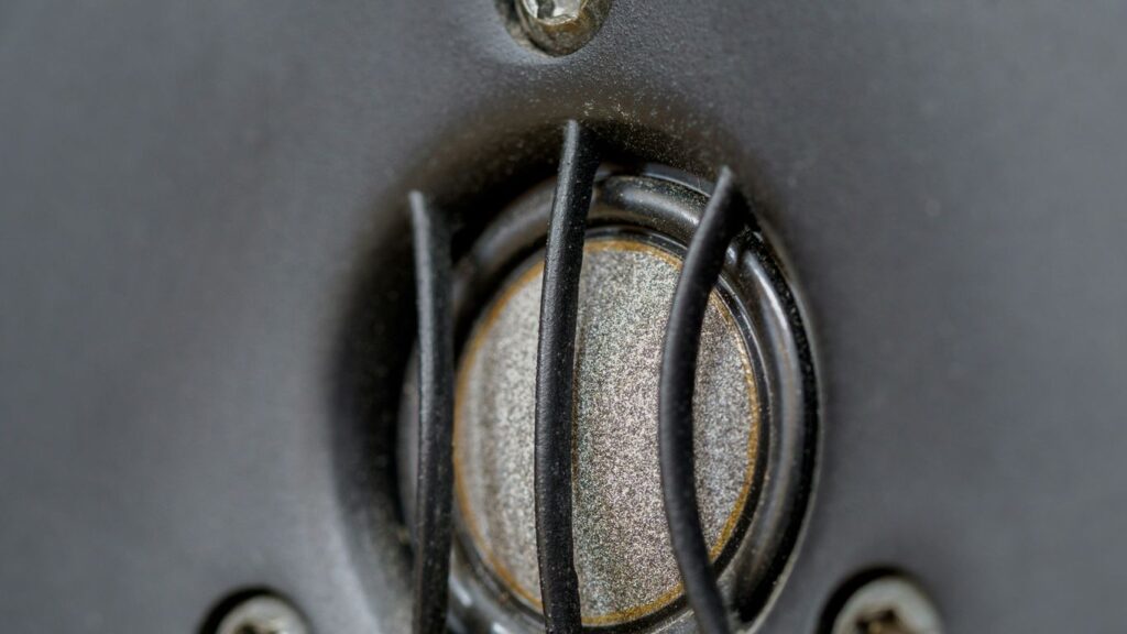 black and silver round door handle