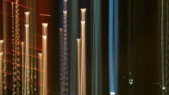 a group of lights that are next to each other