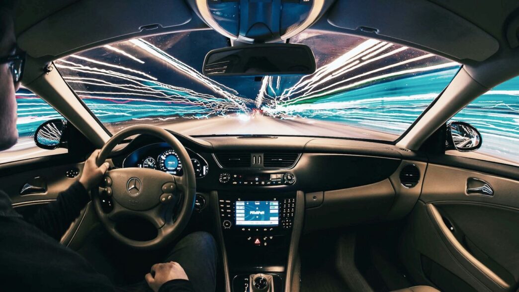 black mercedes benz steering wheel