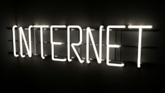 internet neon light sigange