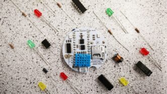 a group of electronic components sitting on top of a table