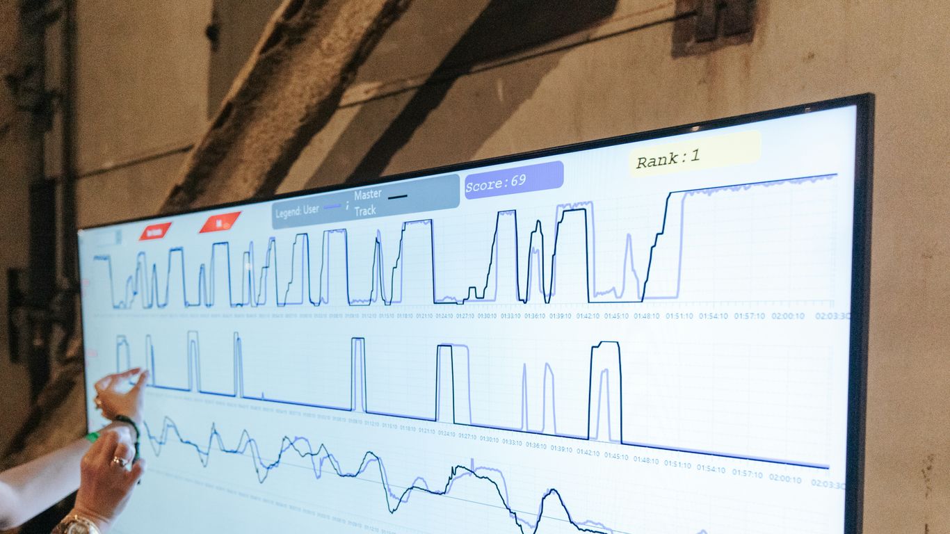 The GWave Watch: Revolutionizing Glucose Monitoring with Non-Invasive ...