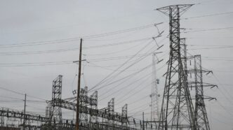 a bunch of power lines that are next to each other