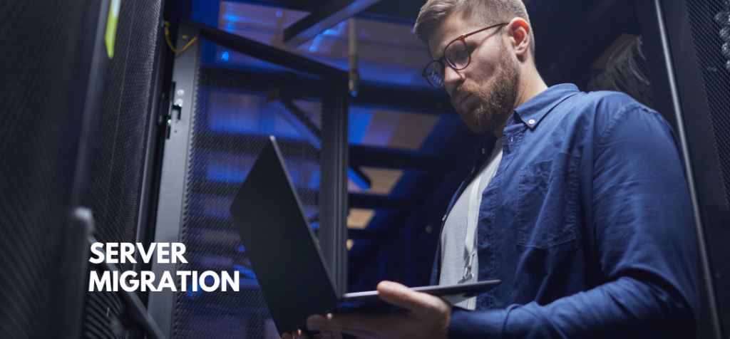 Monolithic Server Systems for a Phased Transition to Microservices