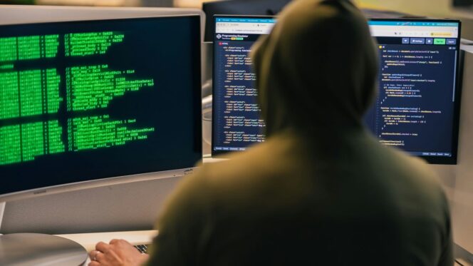 Data Masking vs Encryption: Understanding the Key Differences for Your ...
