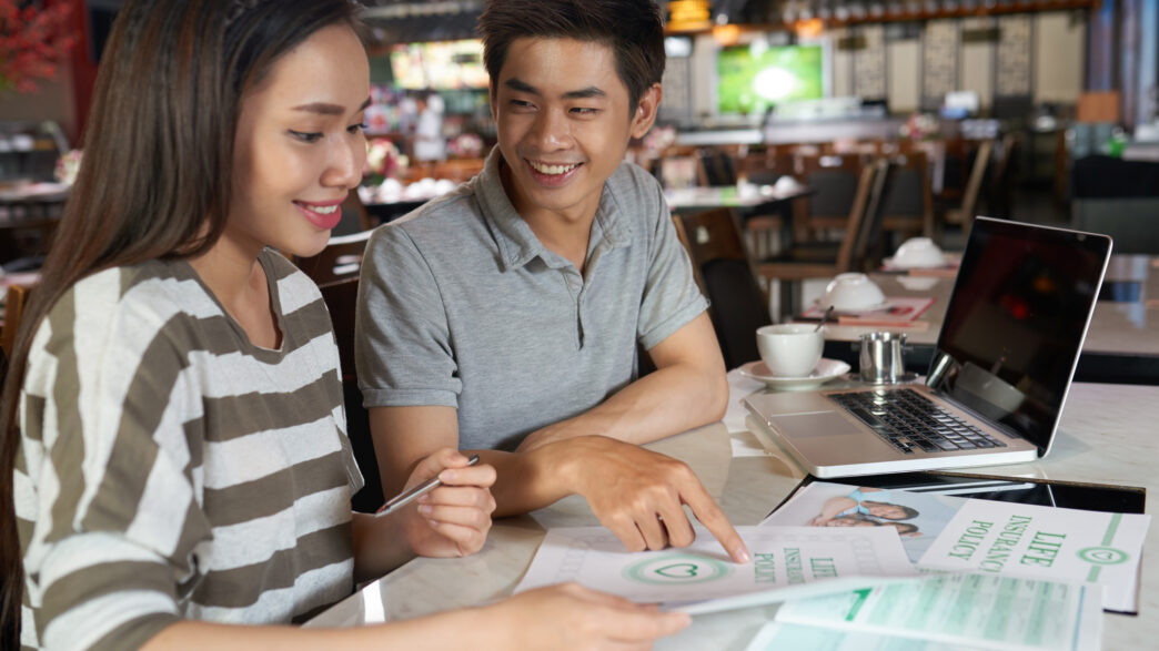 How Thailand Baht to USD Conversion Works: Safe and Smart Money Exchange Tips in Phuket