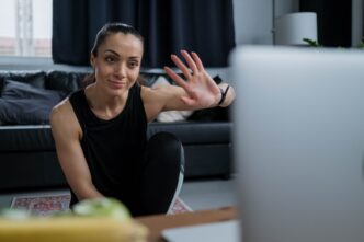 Digital Accountability: Staying on Track When Your Trainer is on a Screen